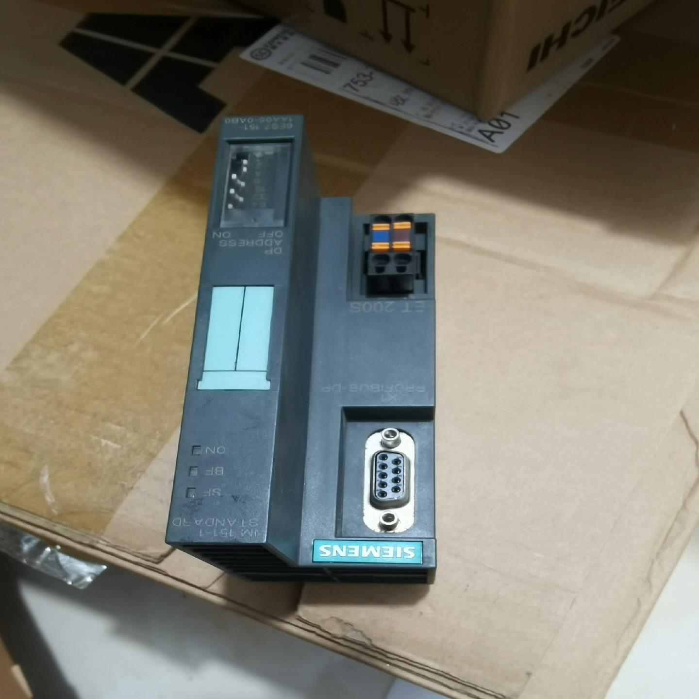 （设备配件）西门子PLC模块，IM151-1AA05-0AB0，成色一般