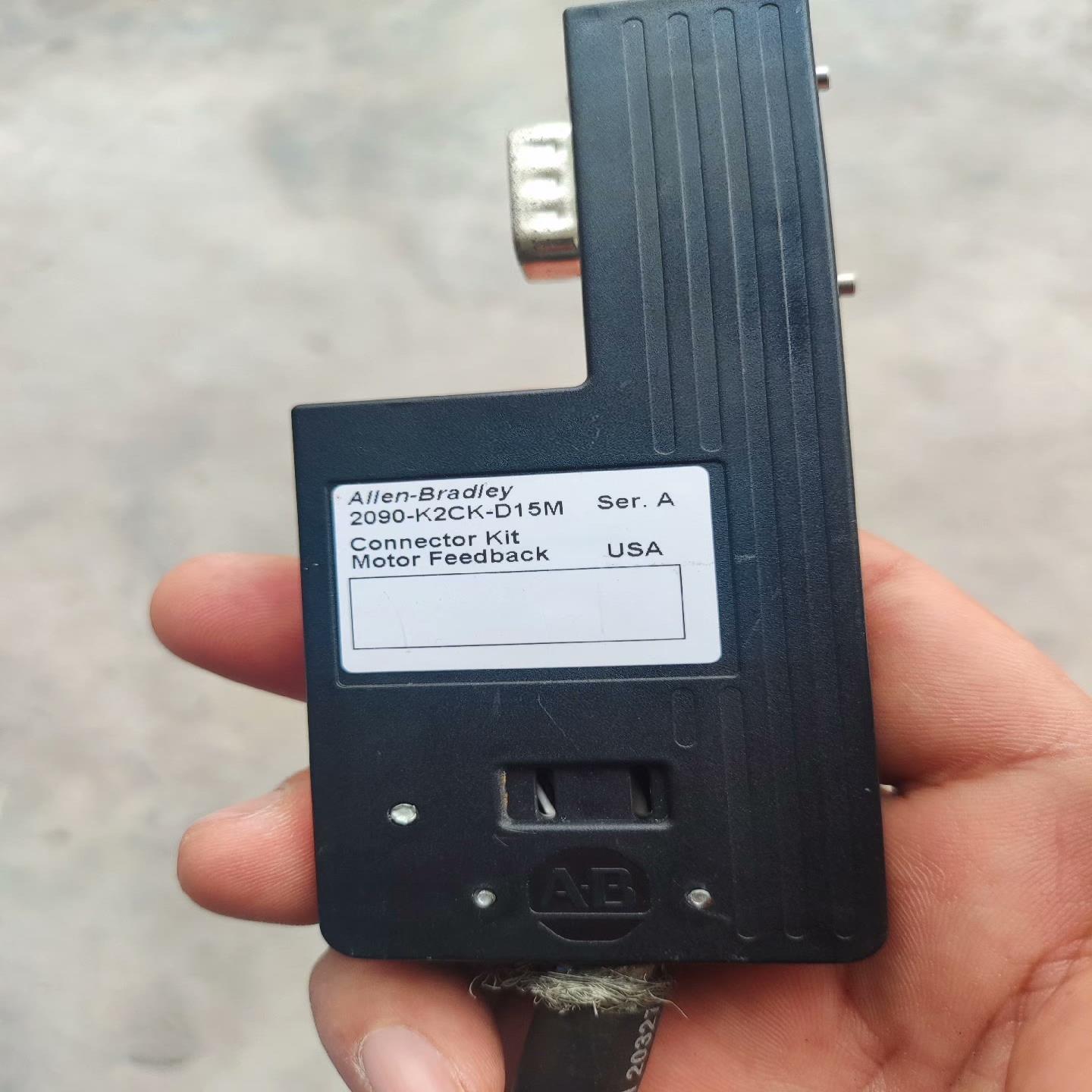 AB罗克韦尔伺服连接器 2090-K2CK-D15M ,