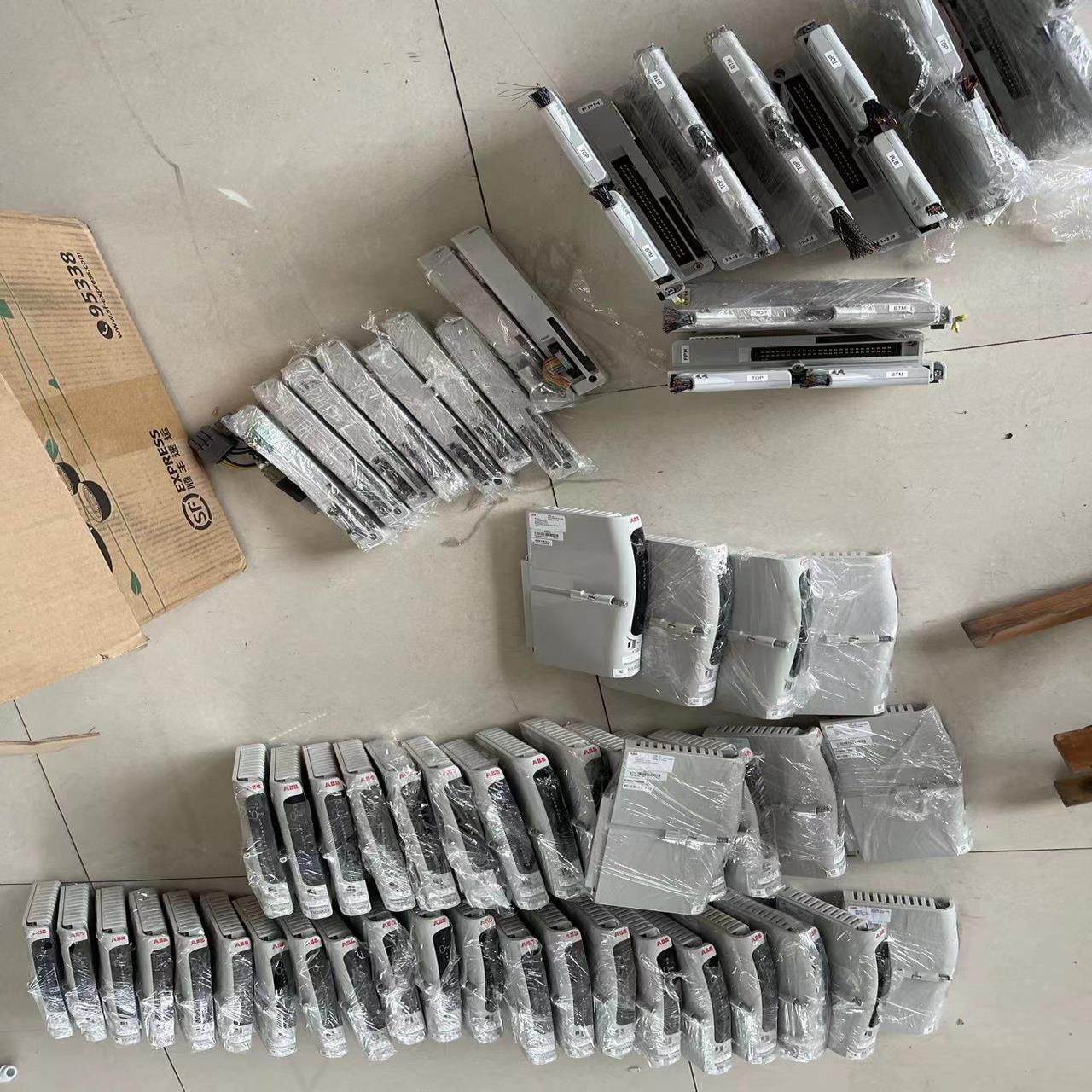 （设备配件）ABB卡件RAO02 HBR01-EPD DO01 DI01