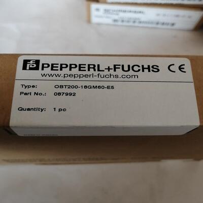 倍加福正品全新OBT200-18GM60-E5