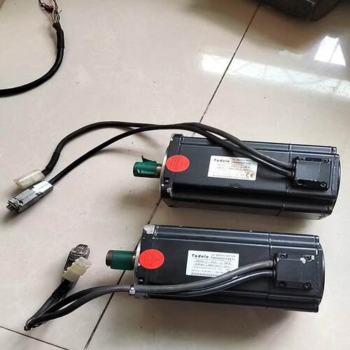 （设备配件）Tadele泰德奥伺电机TMA080075AE11功能正常