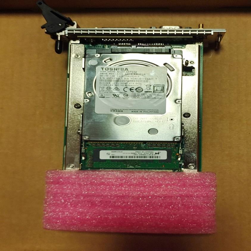 采集卡NI PXIE-8820，PXIE-8821 几乎全新