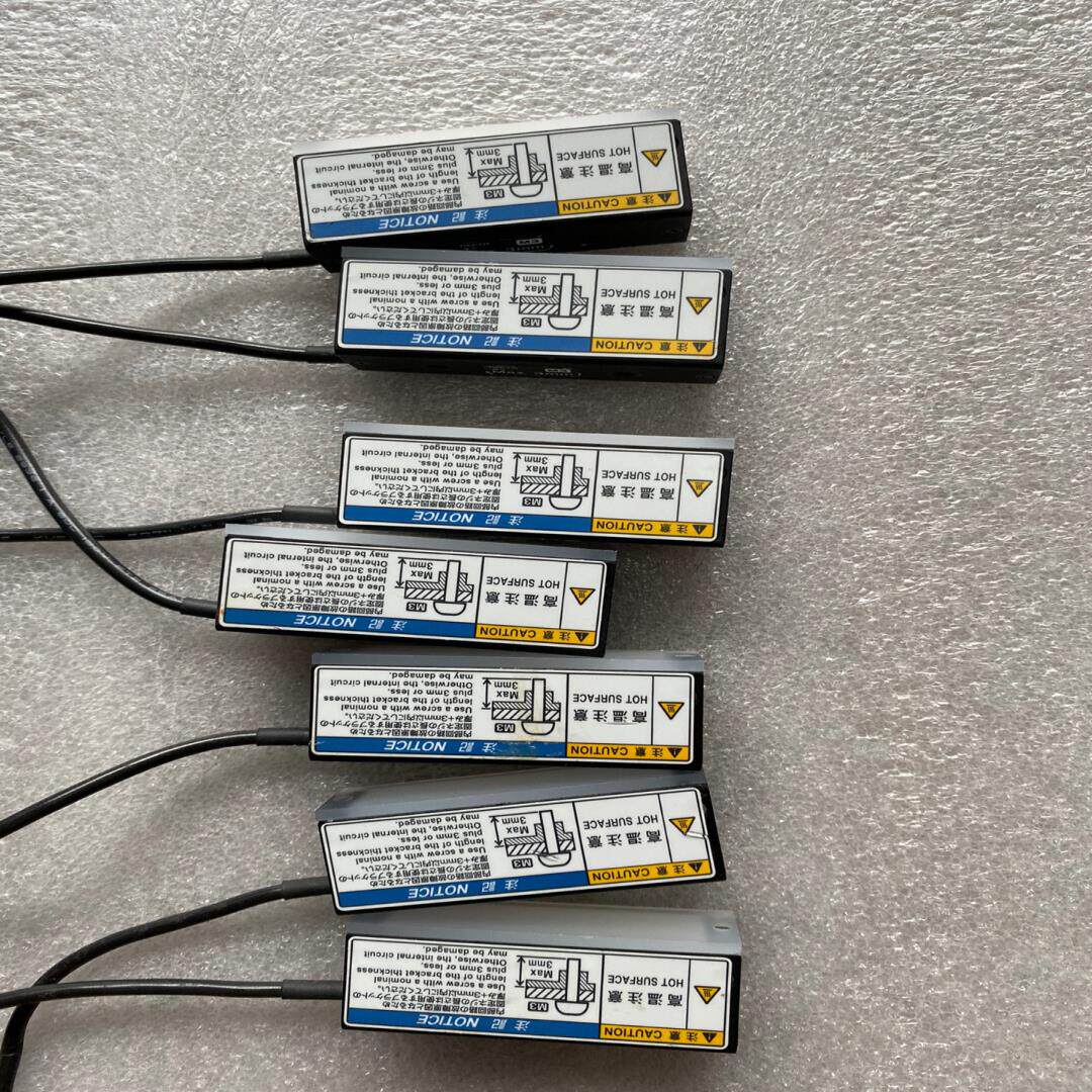 基恩士CA-DBW5 机器视觉相机光源 白色 12v