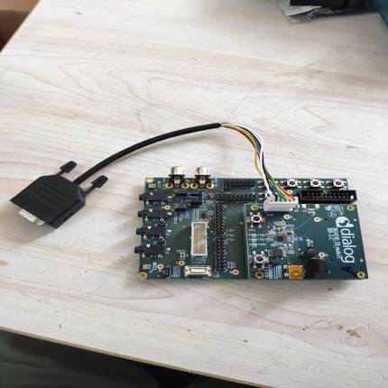 {雅致机械商行}dialog DA14195 头戴式耳机音频平台