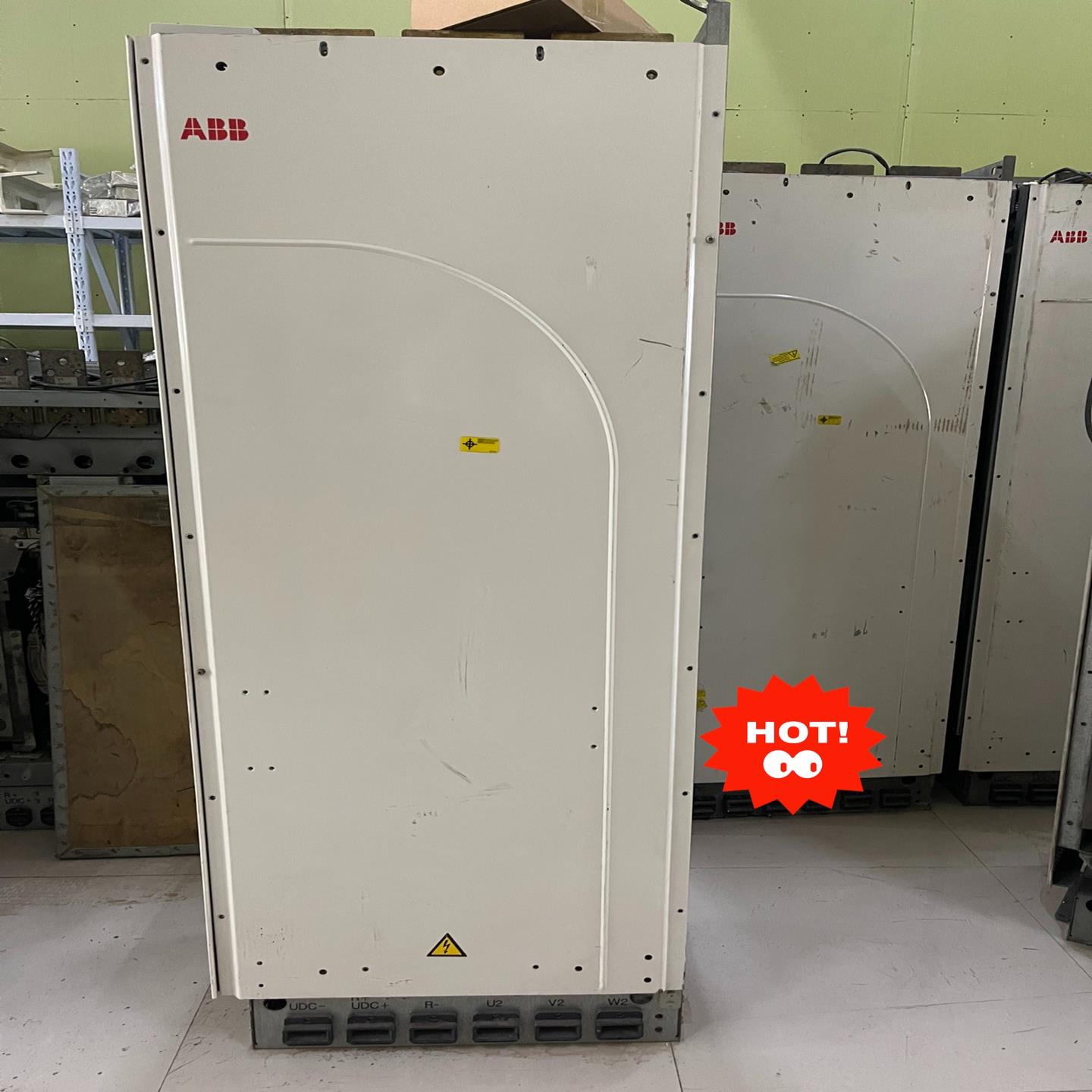 变频器800系列ACS800-04-0490-3D1