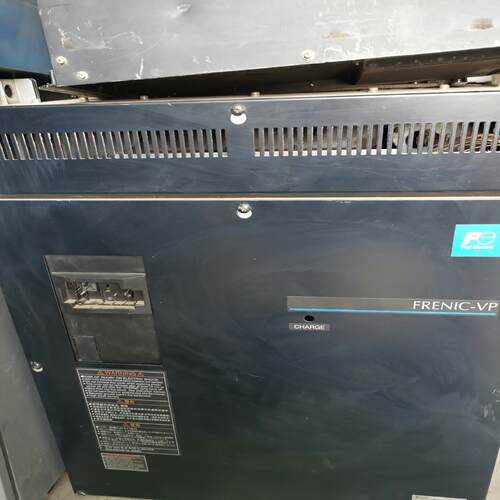 [德峰]拆机变频器富士型号一FREN丨C一VP132kw