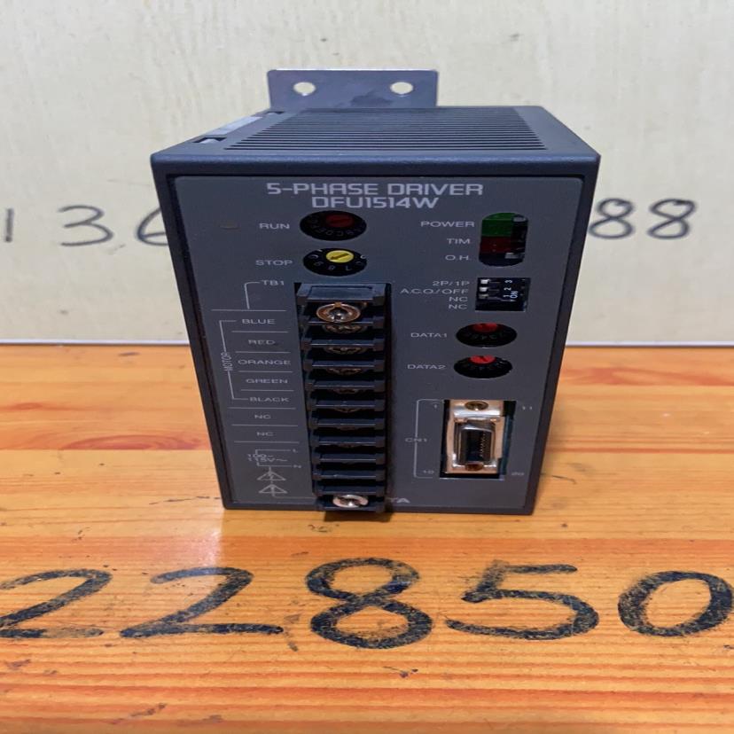 东方电机DFU1514W带细分五相步进电机驱动器 VEXTA 拆机 议价