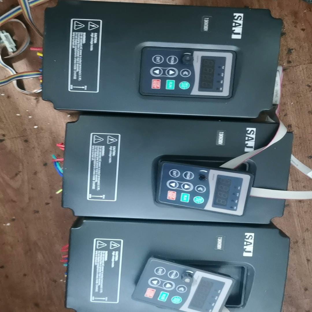 (设备配件)三晶8000B-4T7R5GB  7.5KW   380V功