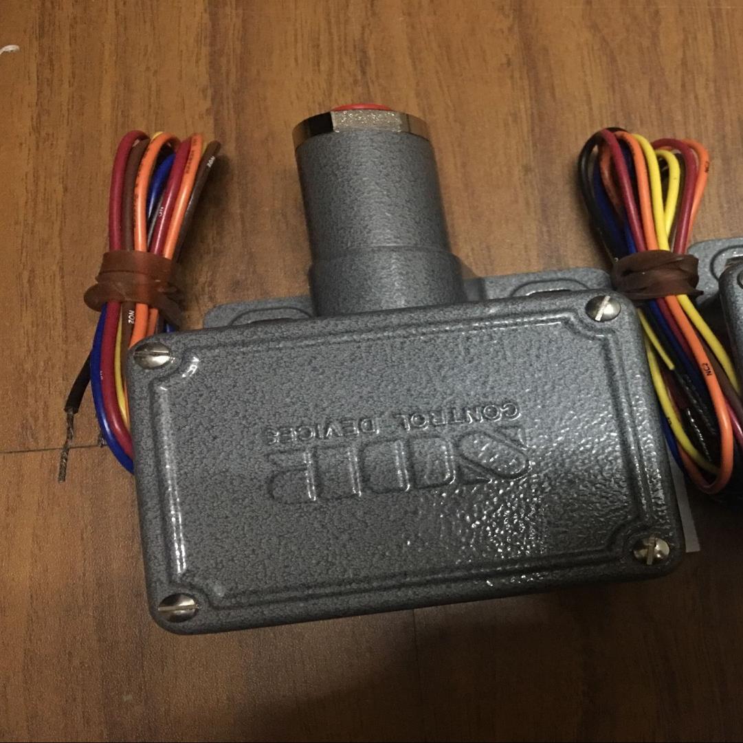 101RN-EE3-M4-C1A索尔差压开关源头货源SOR压力开关议价