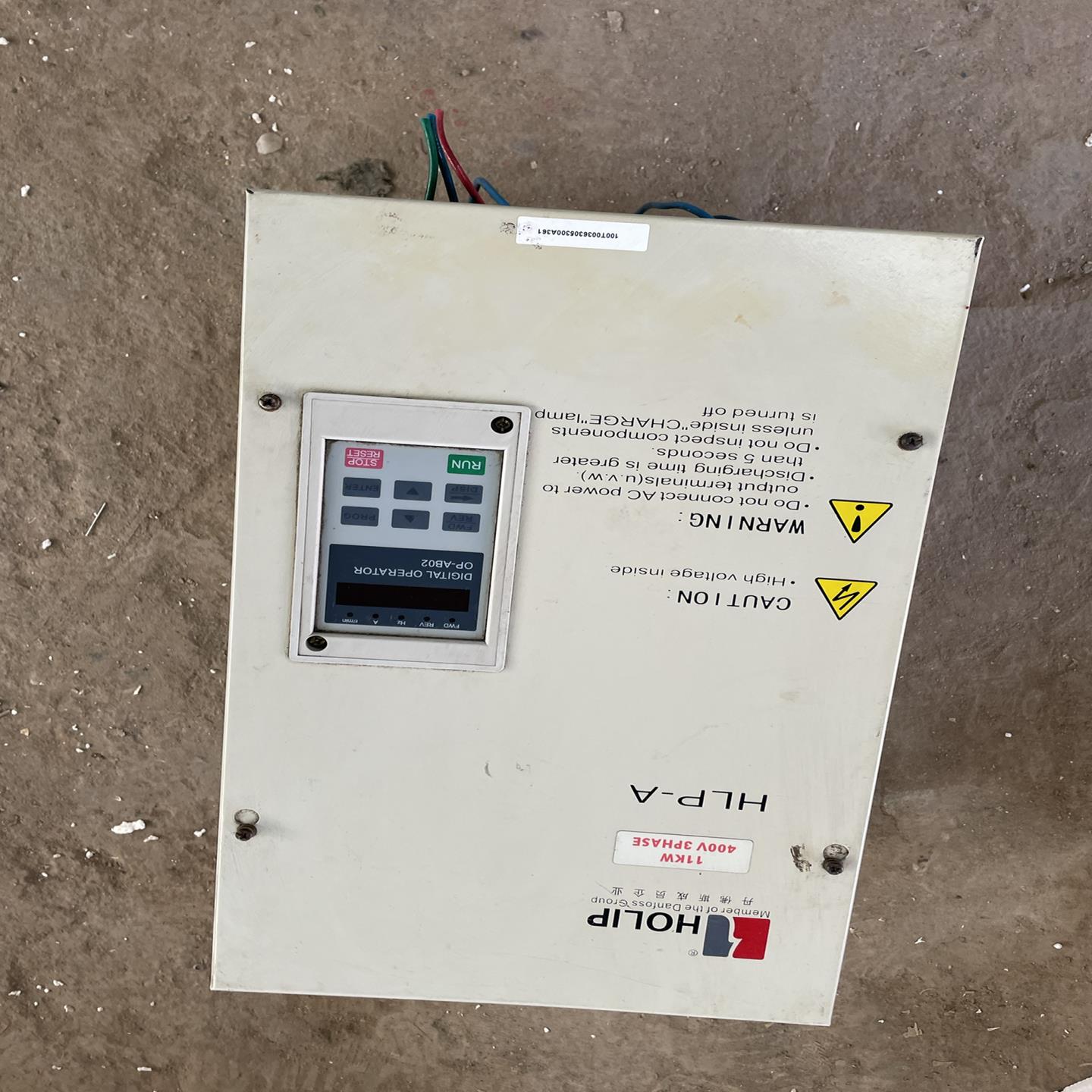海利普HLP-A变频器11kw原装变频器功能正常成色看图