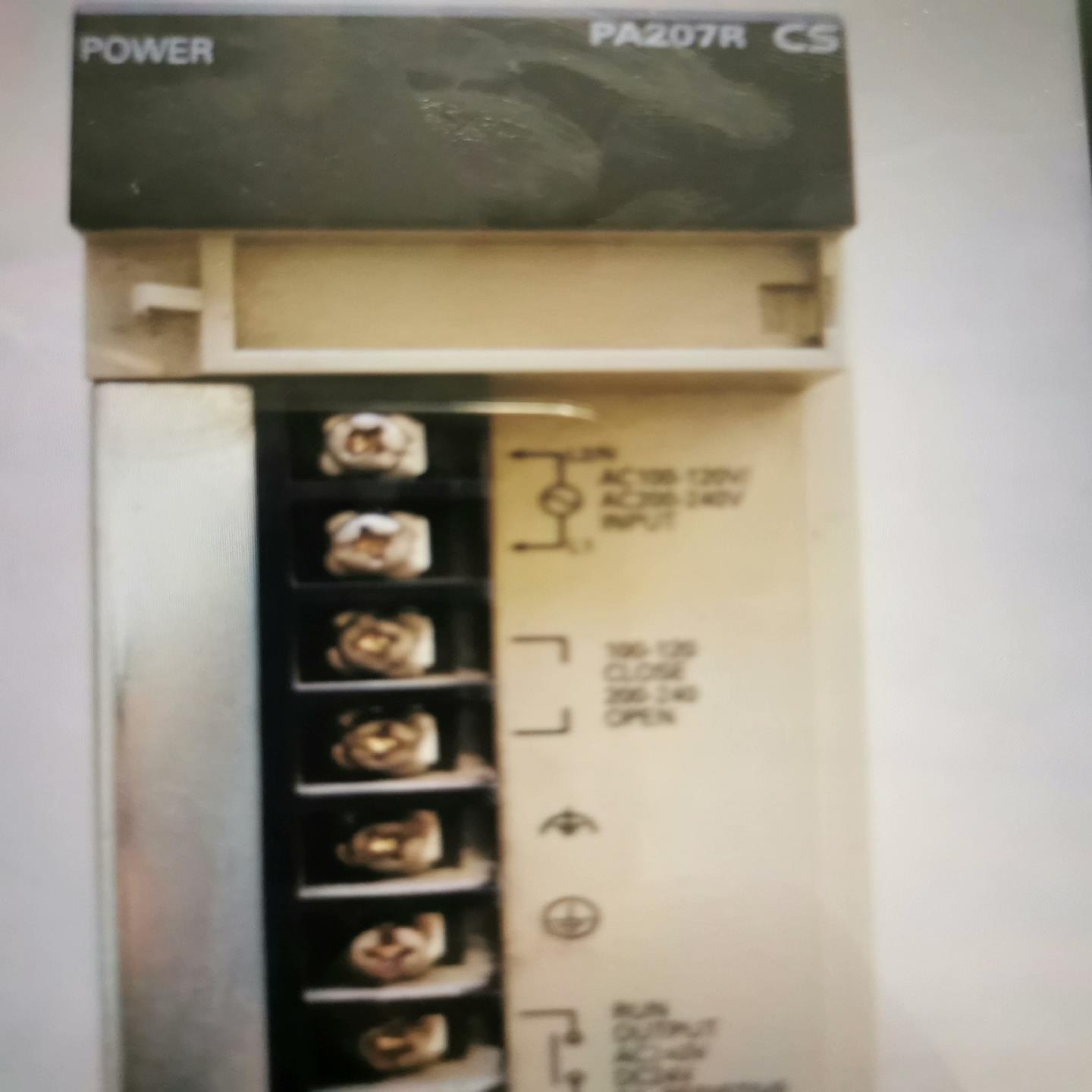 电源CS1D-PA207R，，功能正常，