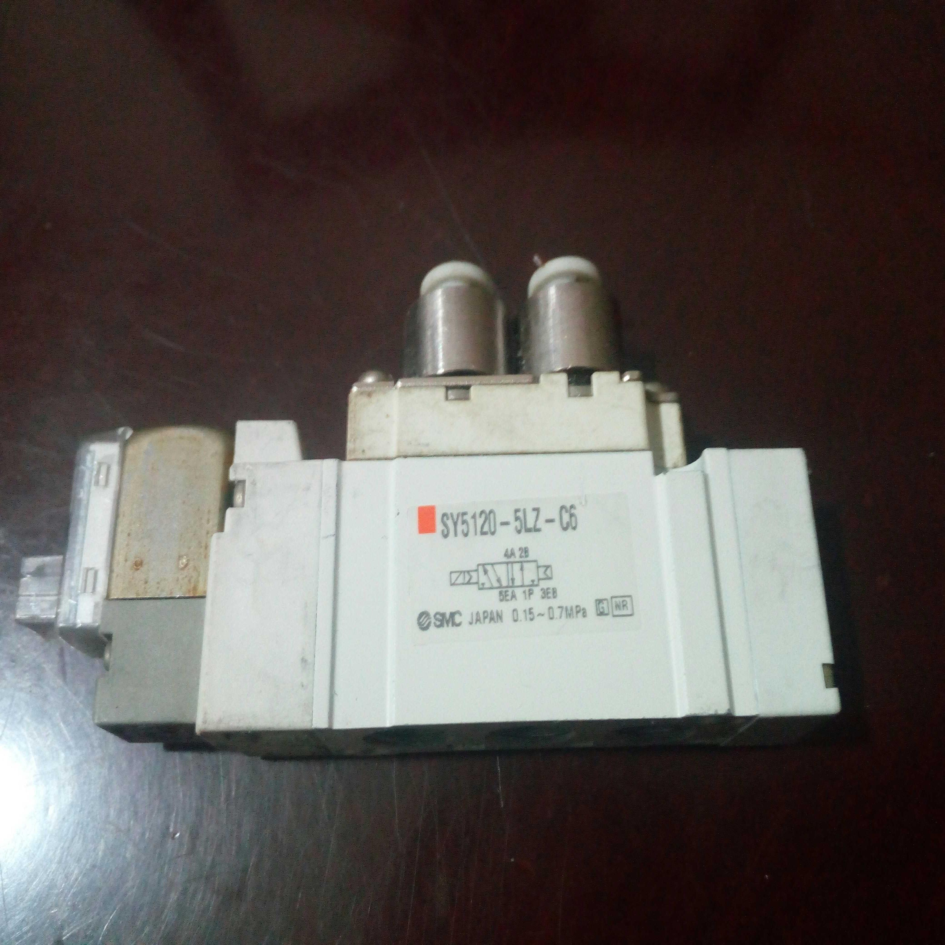 电磁阀SY5120-5LZ-C6、SY5120-5LZ-C4、SY5120-5LZ-C8议价