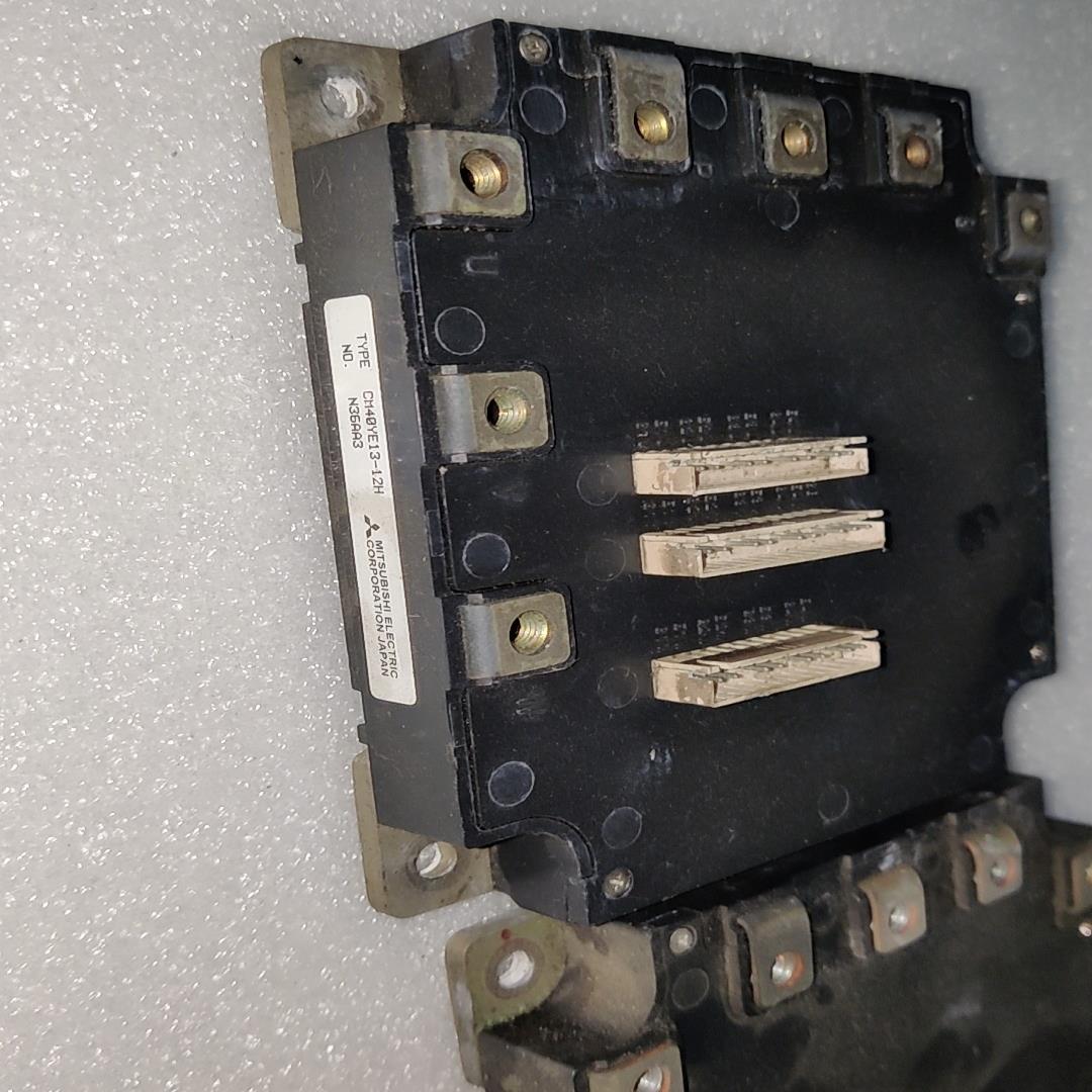 CM40YE13-12H,CM50YE13-12H