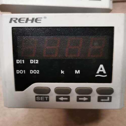 REHE人和RH—AA61单相电流表  成色如图   功能正
