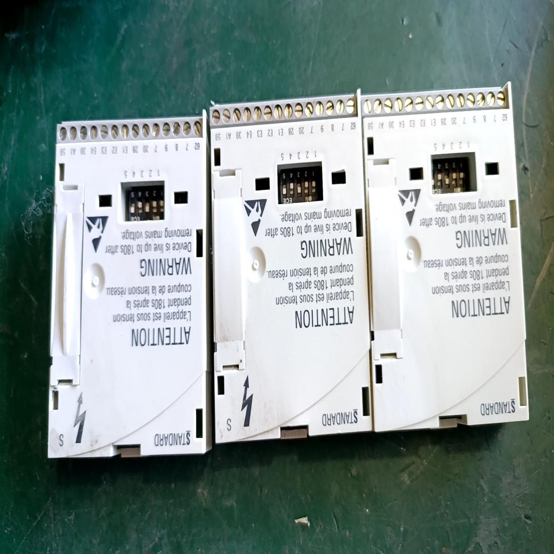 伦茨变频器IO模块E82ZAFS