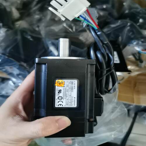 【工控自动化】安川400W套装，货靓价优，SGDV-2R8A01A议价