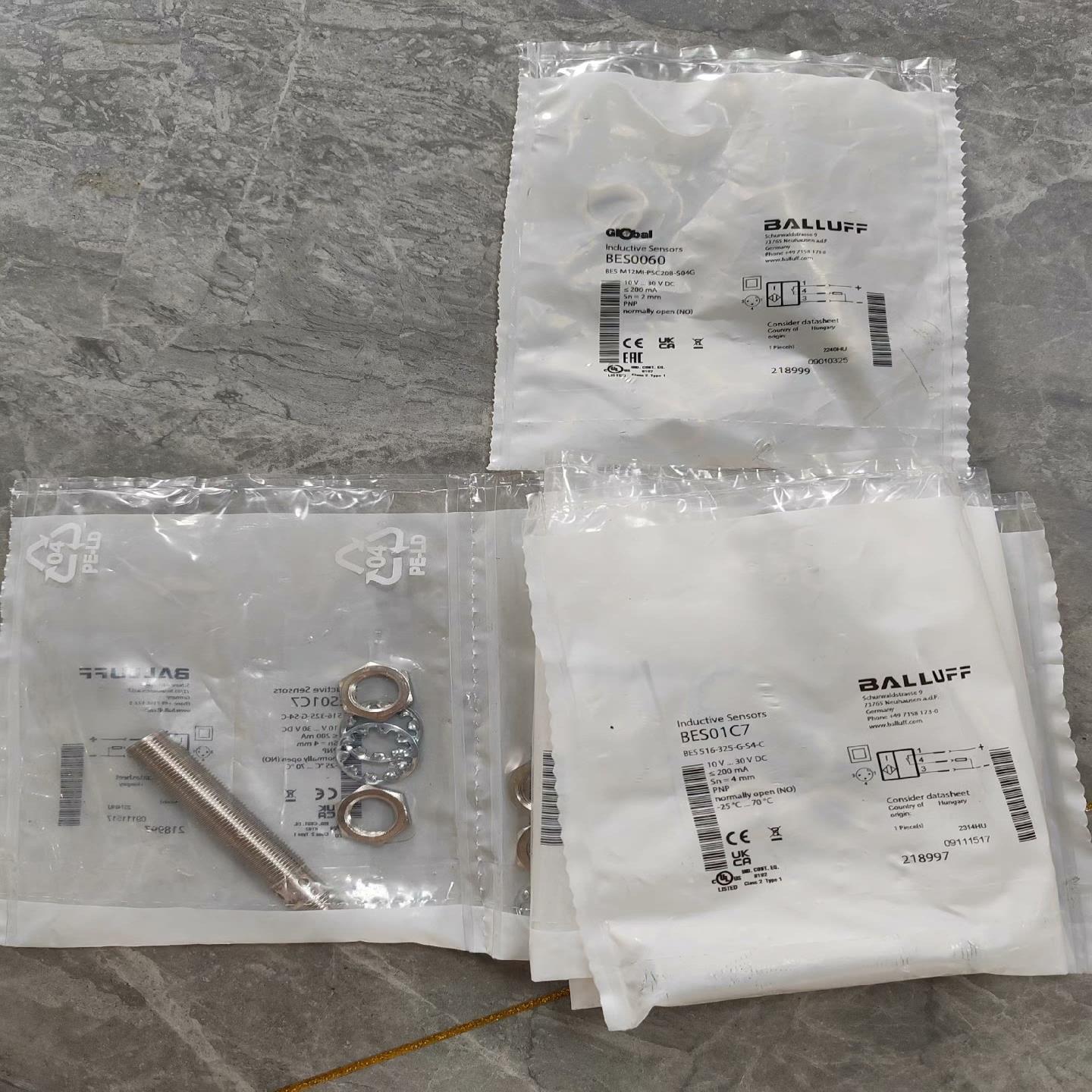 BES0060BES M12MI-PSC20B-S04G