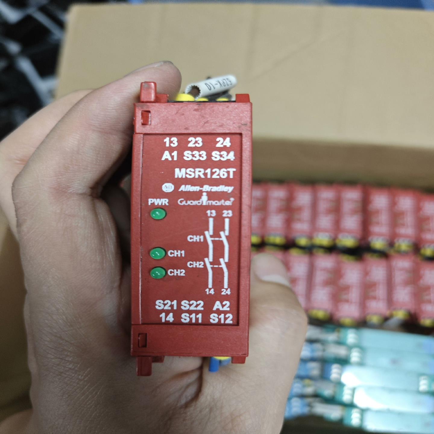 Allen-Bradley罗克韦尔安全继电器MSR126T拆