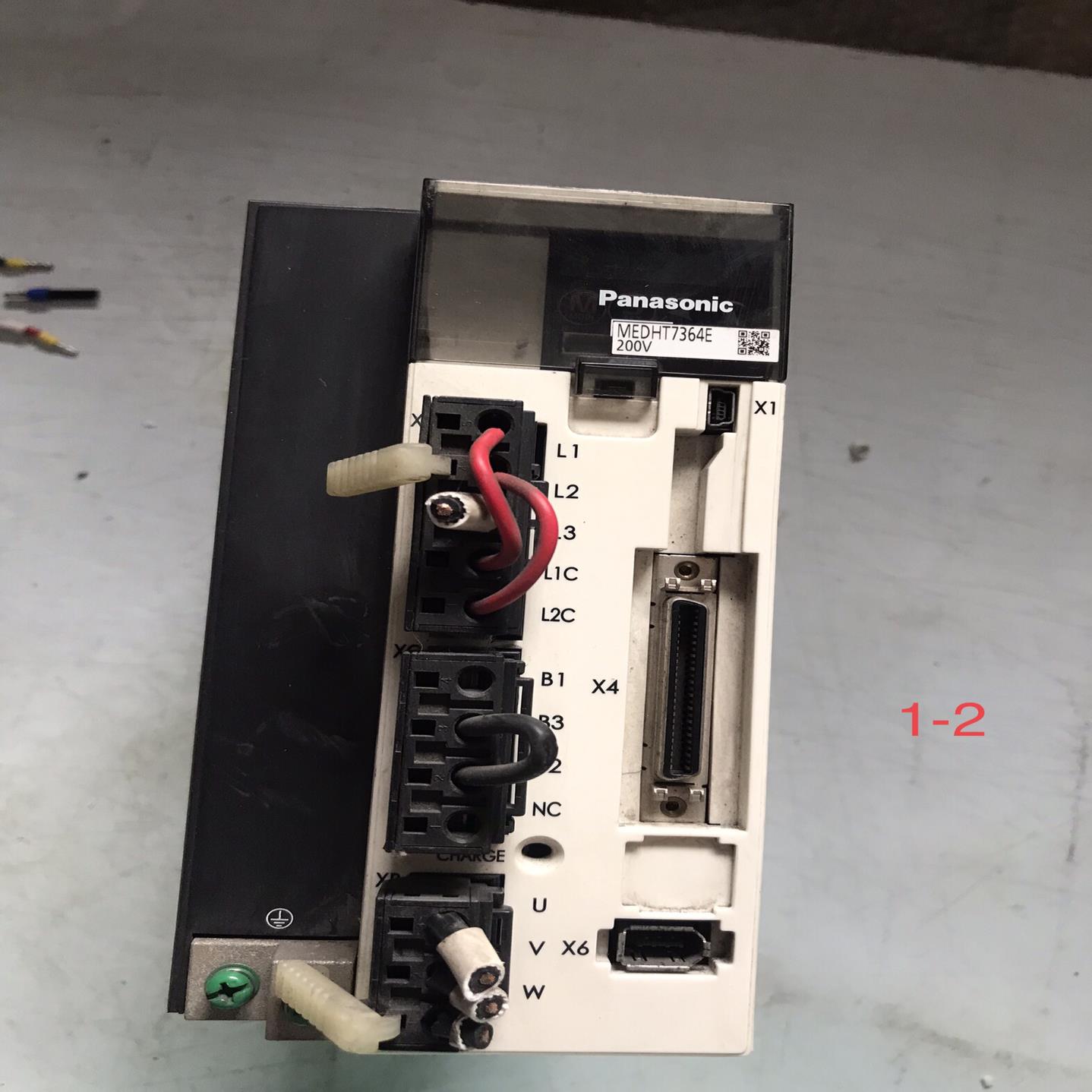 驱动器MDDDT3530，1.0KW，实拍，功能正常