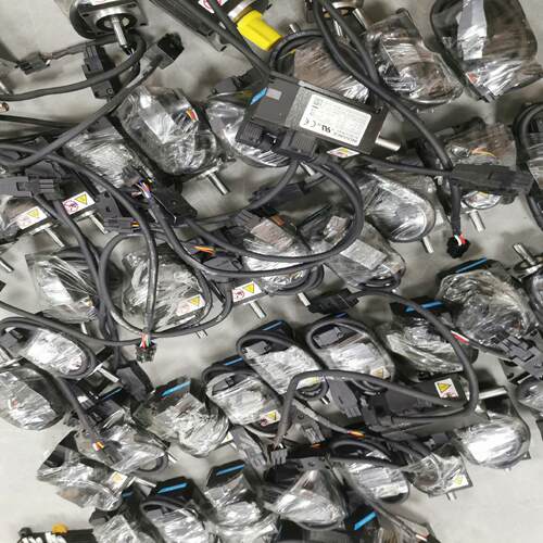 【工控自动化】汇川100瓦套装 SV660PS1R6I  MS1H1-10议价