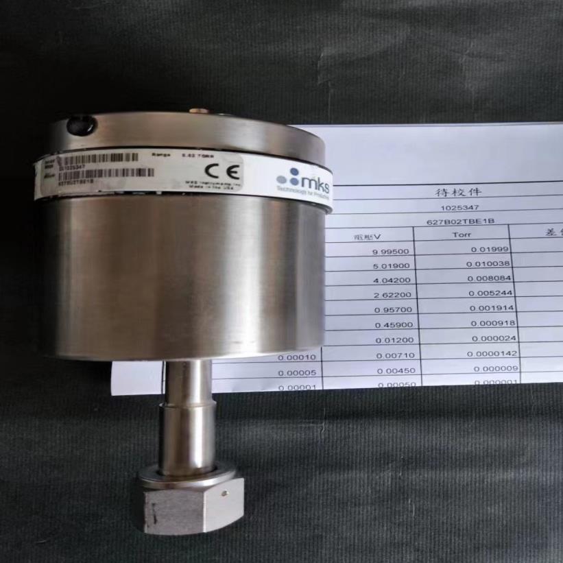 MKS627B02TBE1B  0.02Torr 1/2VC
