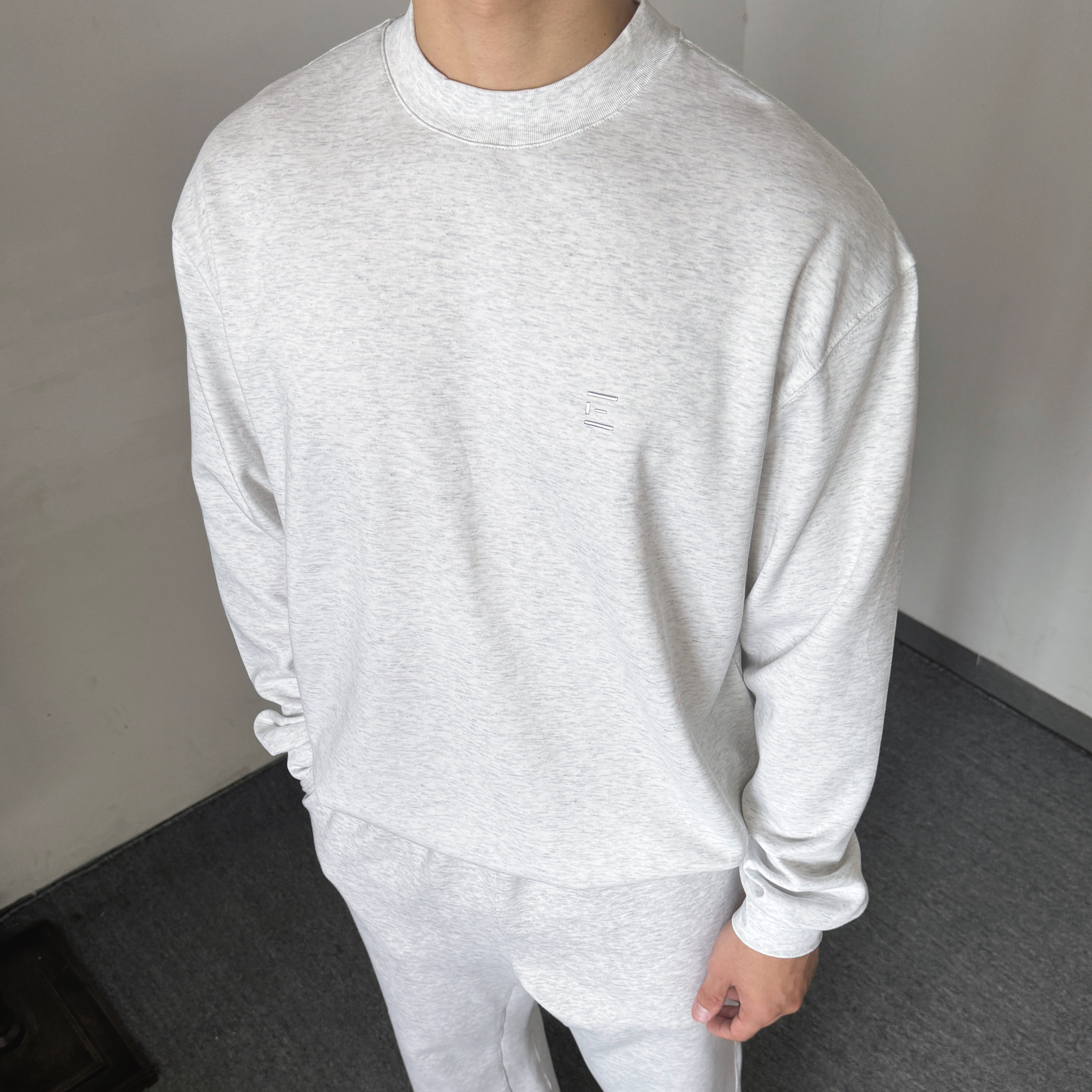 松软空气层可调节下摆长袖春秋