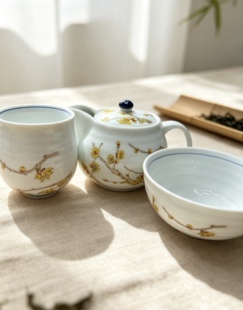 日本回流瓷器一月蟳梅茶具套组一壶一杯一碗