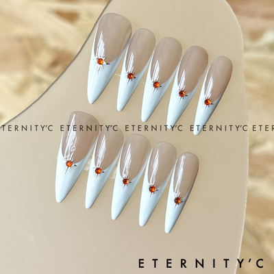 C+典雅星芒亚文化新款欧美小众高级中长款重工手工白色美甲穿戴甲