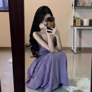 漂亮独特超好看紫色吊带连衣裙女夏季 法式 设计感小众海边度假长裙