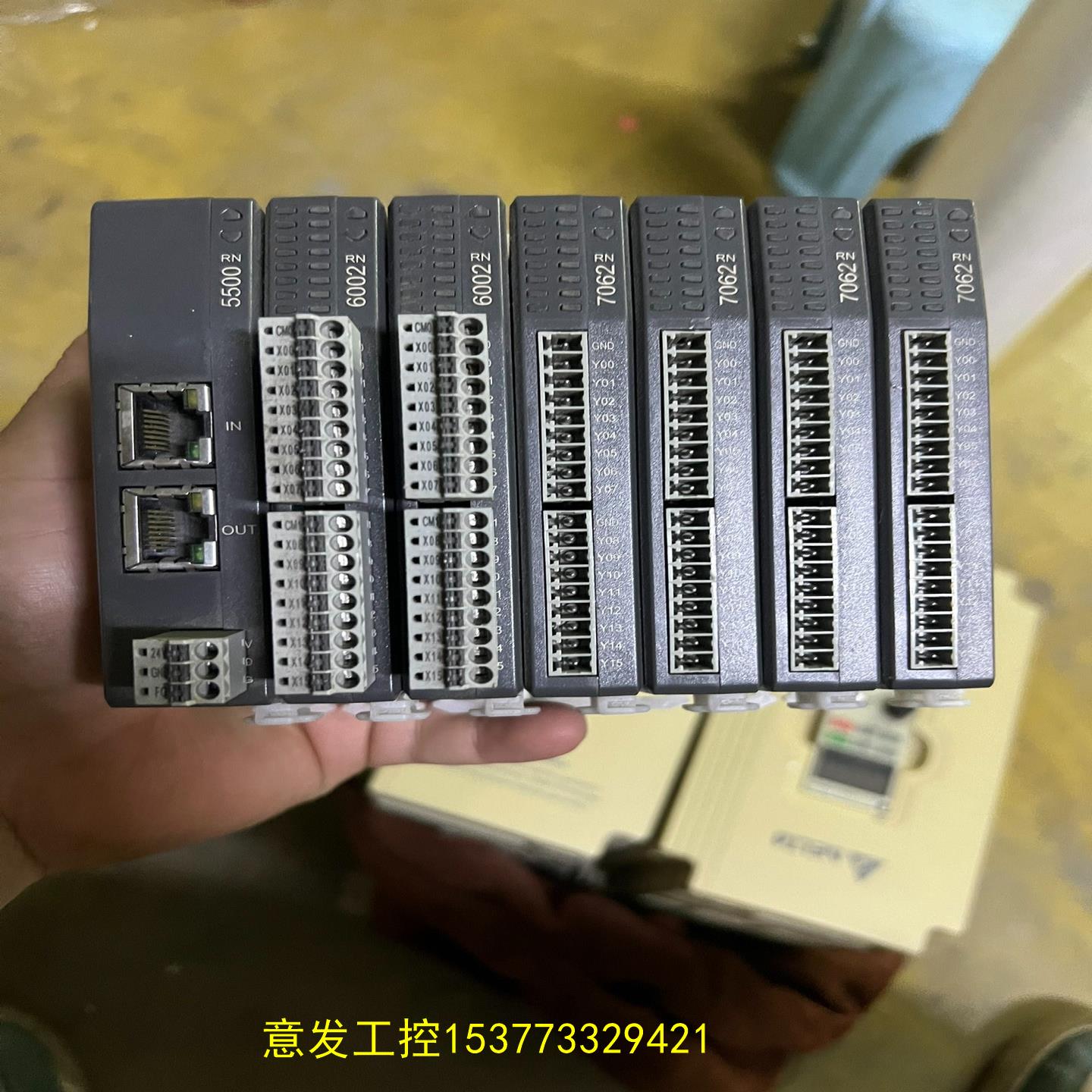 （）台达 PLC 模块 R1-EC5500D0 一块