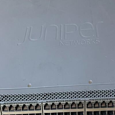 詹博 x3300-48 48口千兆o供