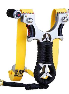 合金弹弓快压扁皮筋低价薄款奔驰弹弓玛莎激光水平瞄促销款