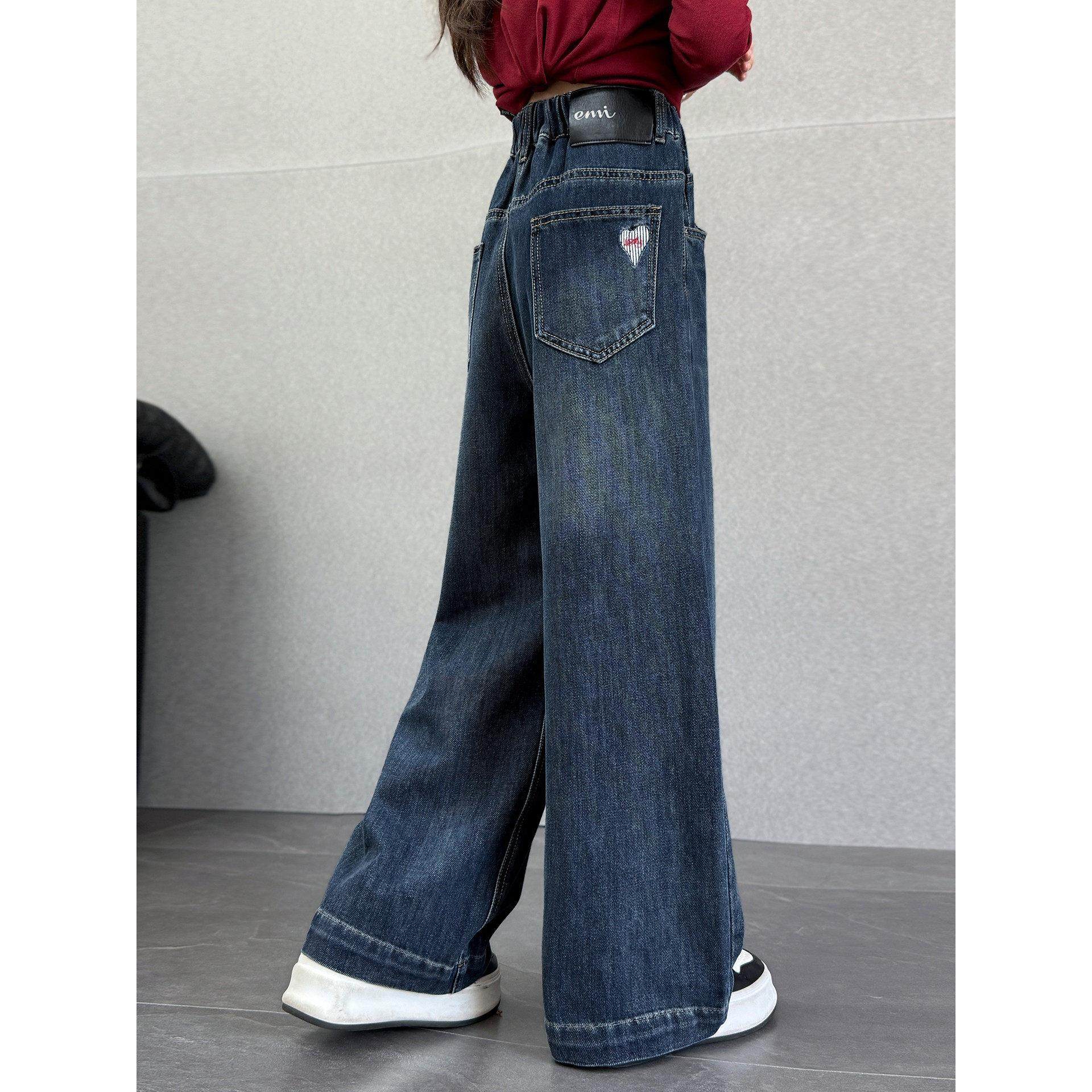 女童加绒牛仔裤秋冬儿童好看裤子冬季女大童加厚一体绒直筒阔腿裤