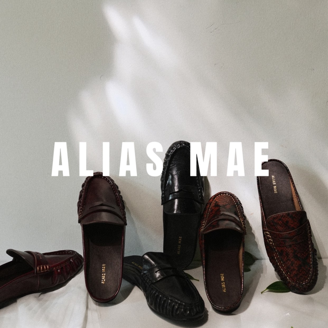 ALIASMAE褶皱包头真皮半托鞋