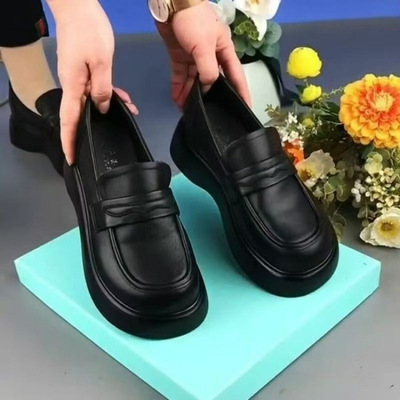 2025新款乐福鞋女软底百搭平底小皮鞋厚底休闲单鞋一脚蹬豆豆鞋女