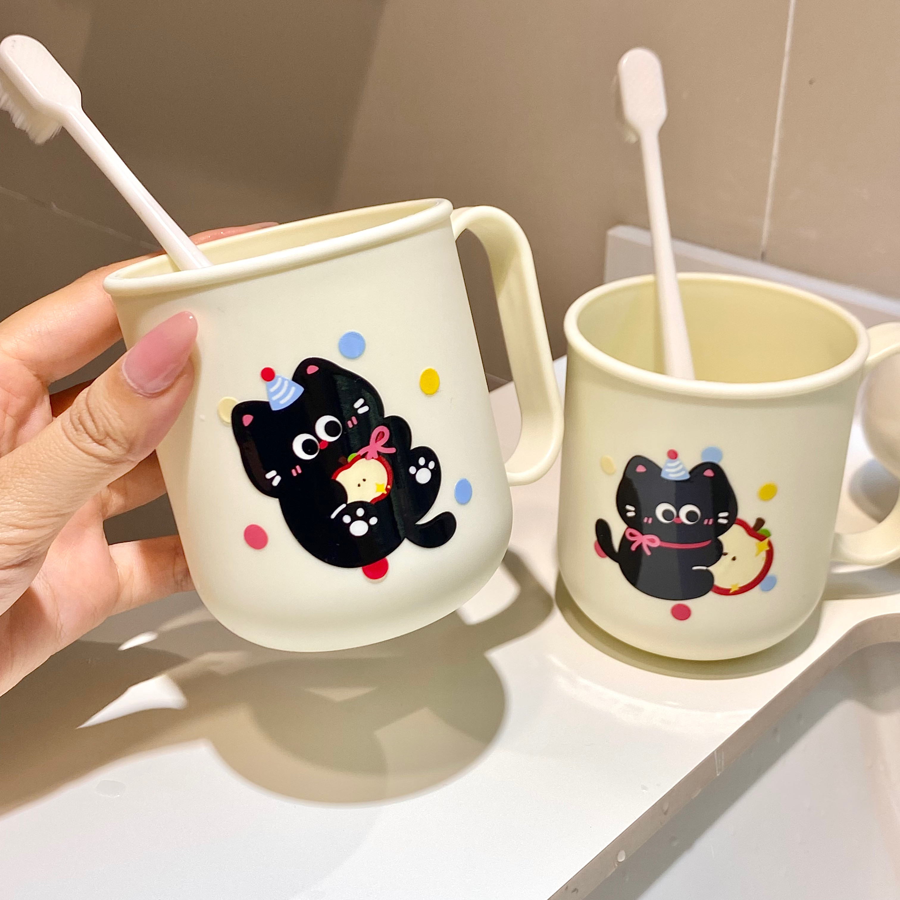 塑料漱口杯刷牙杯防霉家用洗漱杯情侣卡通可爱加厚牙刷大容量简约