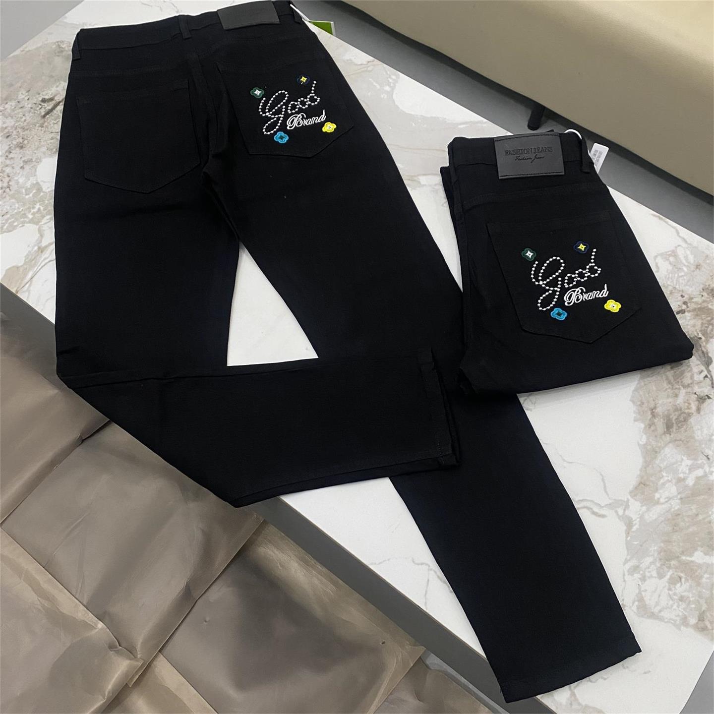 2025新款GOD小花刺绣牛仔