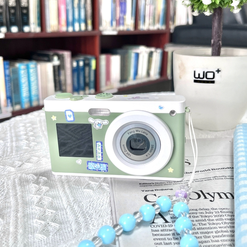 SNSN C24 ccd数码相机带WIFI自拍学生高清复古双镜头内伸缩可遥控