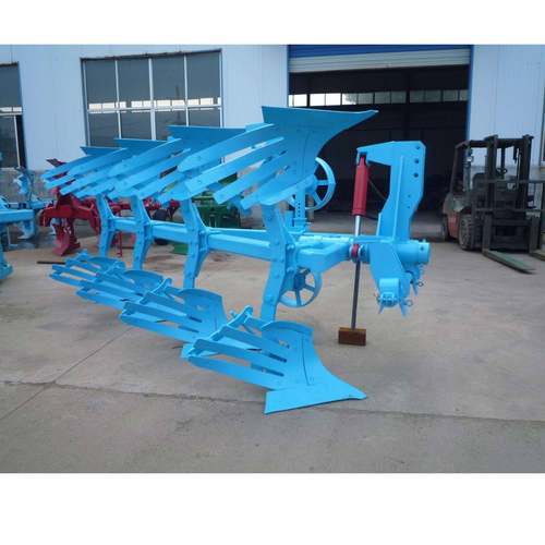 四轮拖拉机带翻转犁 栅条翻转犁 农业土壤耕种机械 液压翻转犁