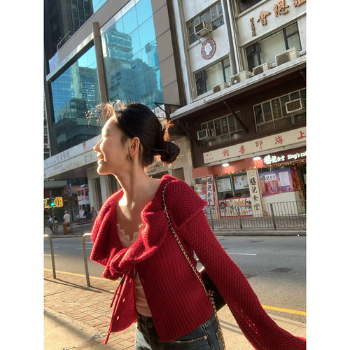 isaro uu 复古镂空钩花100羊毛开衫~系带大荷叶领灯笼袖修身毛衣