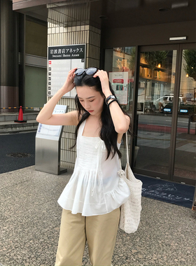 isaro uu 中古打揽方领背心~肌理感定制透气棉挖肩美背无袖上衣