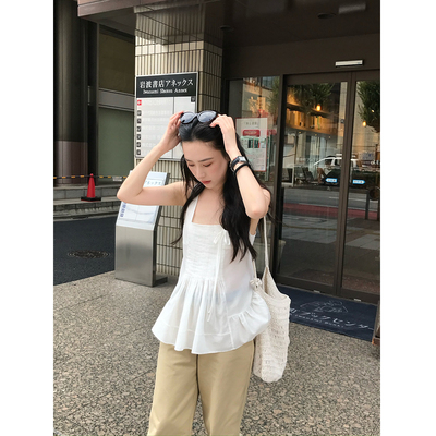 isaro uu 中古打揽方领背心~肌理感定制透气棉挖肩美背无袖上衣