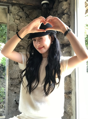 isaro uu 羊毛拉绒工艺无缝一体~软糯亲肤毛茸茸短袖针织衫