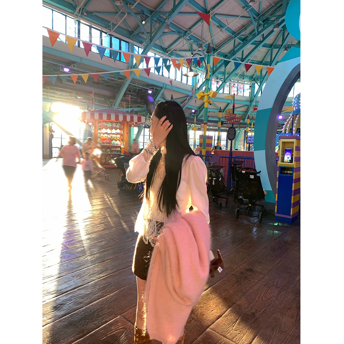 isaro uu 精致蕾丝拼接衬衫~vtg莱赛尔法式扣小修身衬衫