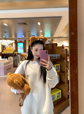 isaro uu 高品du家定染卫衣~高克重柔软亲肤刺绣字母圆领宽松卫衣