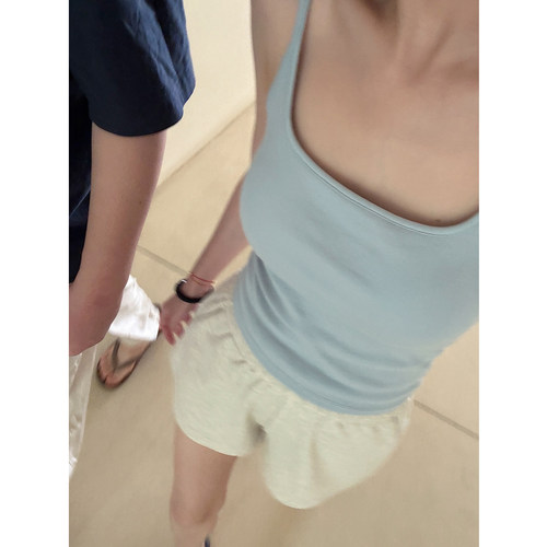isaro uu 显瘦方圆领多色吊带~自带胸垫修身百搭螺纹棉背心