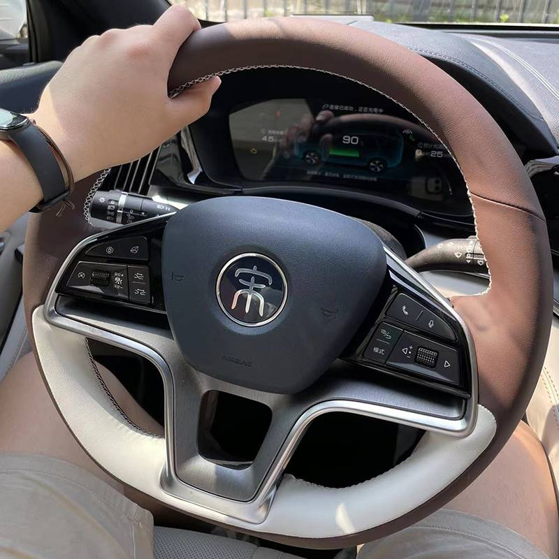 车烁比亚迪宋plusdmi海豚手缝方向盘套秦 唐元plus汉定制汽车把套