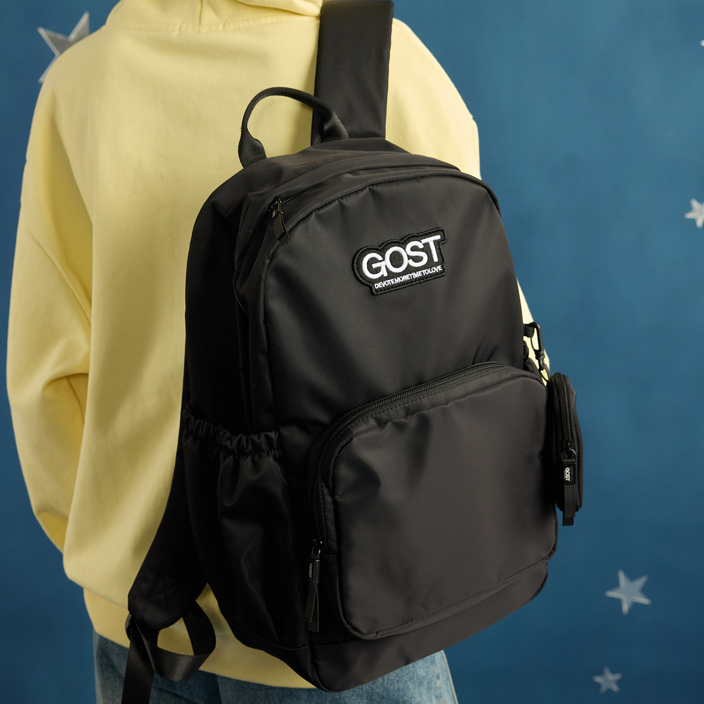 GOST简约百搭大容量双肩包轻便大书包短途出行旅行包电脑包背包