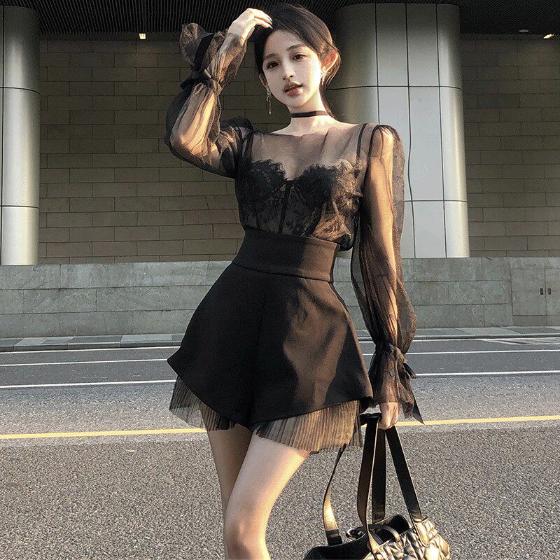 黑色性感蕾丝吊带上衣女