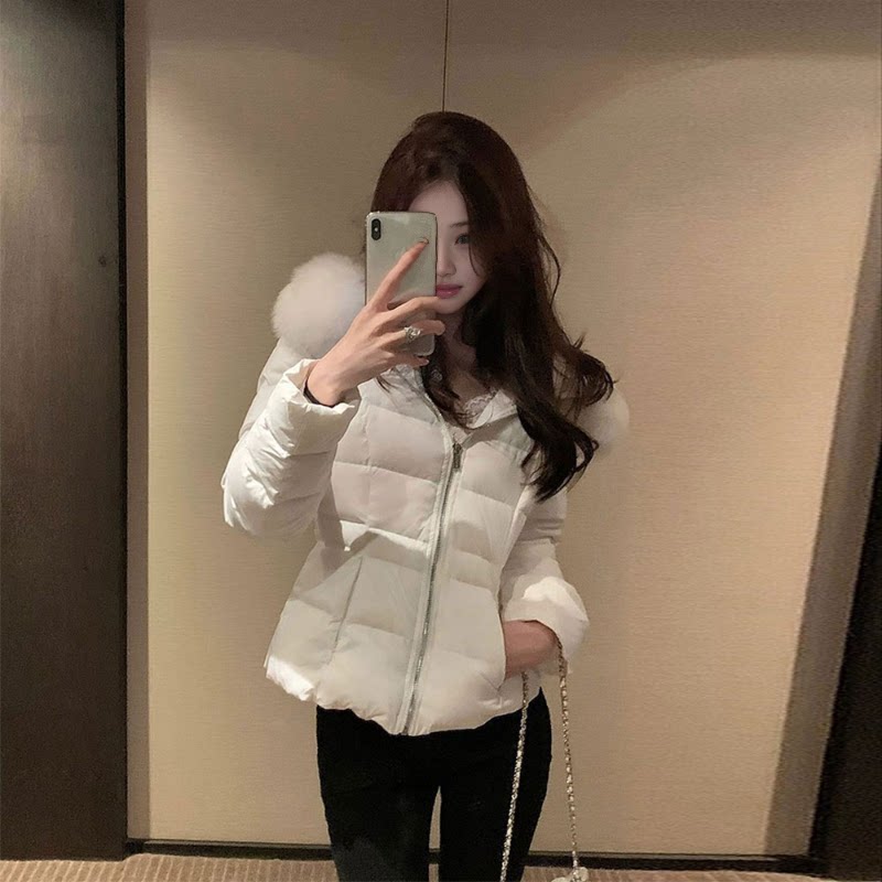 2024冬季新款仿皮草毛领女保暖加厚短款收腰连帽棉衣外套